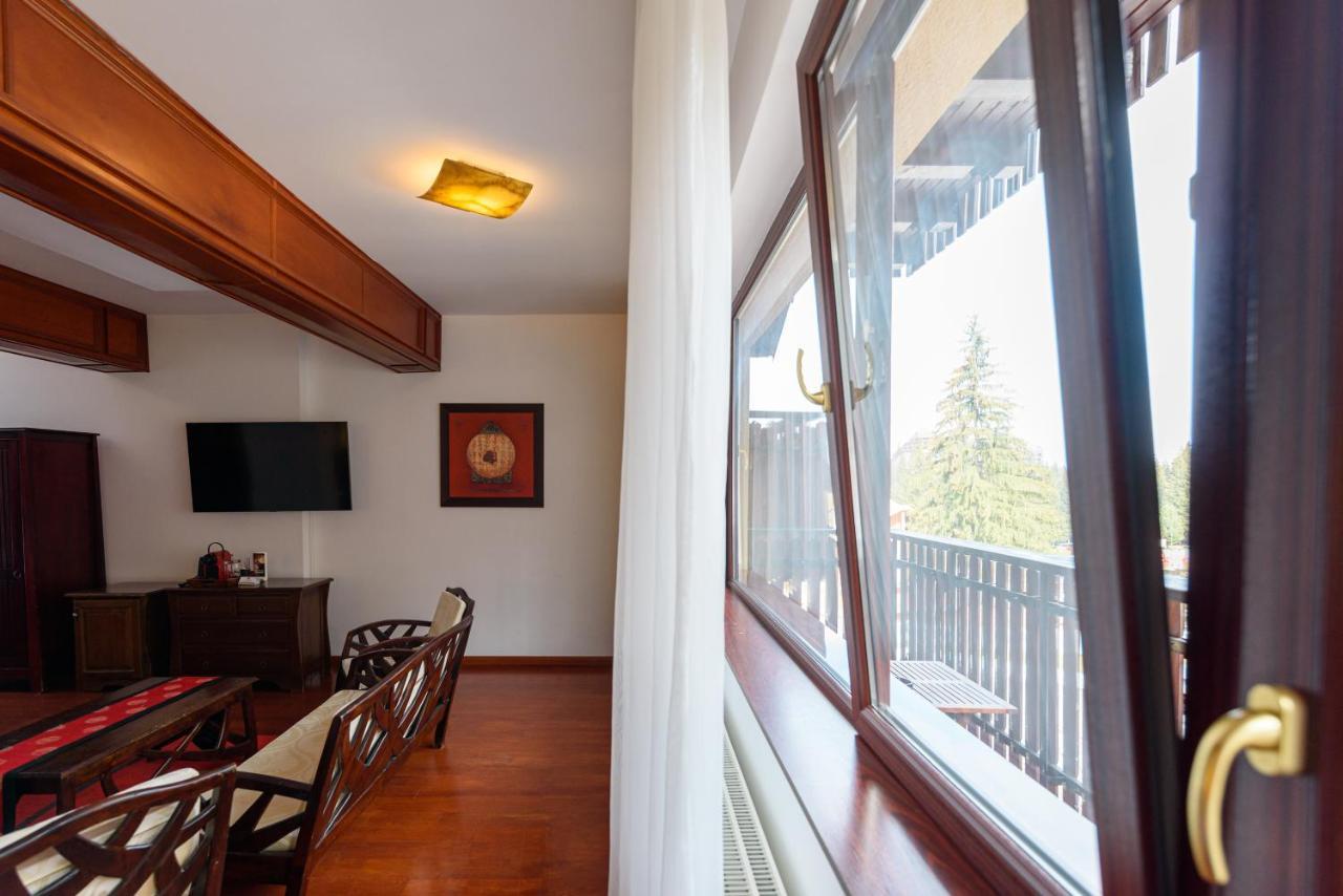 Boutique Hotel Casa Emil Пояна-Брашов Экстерьер фото