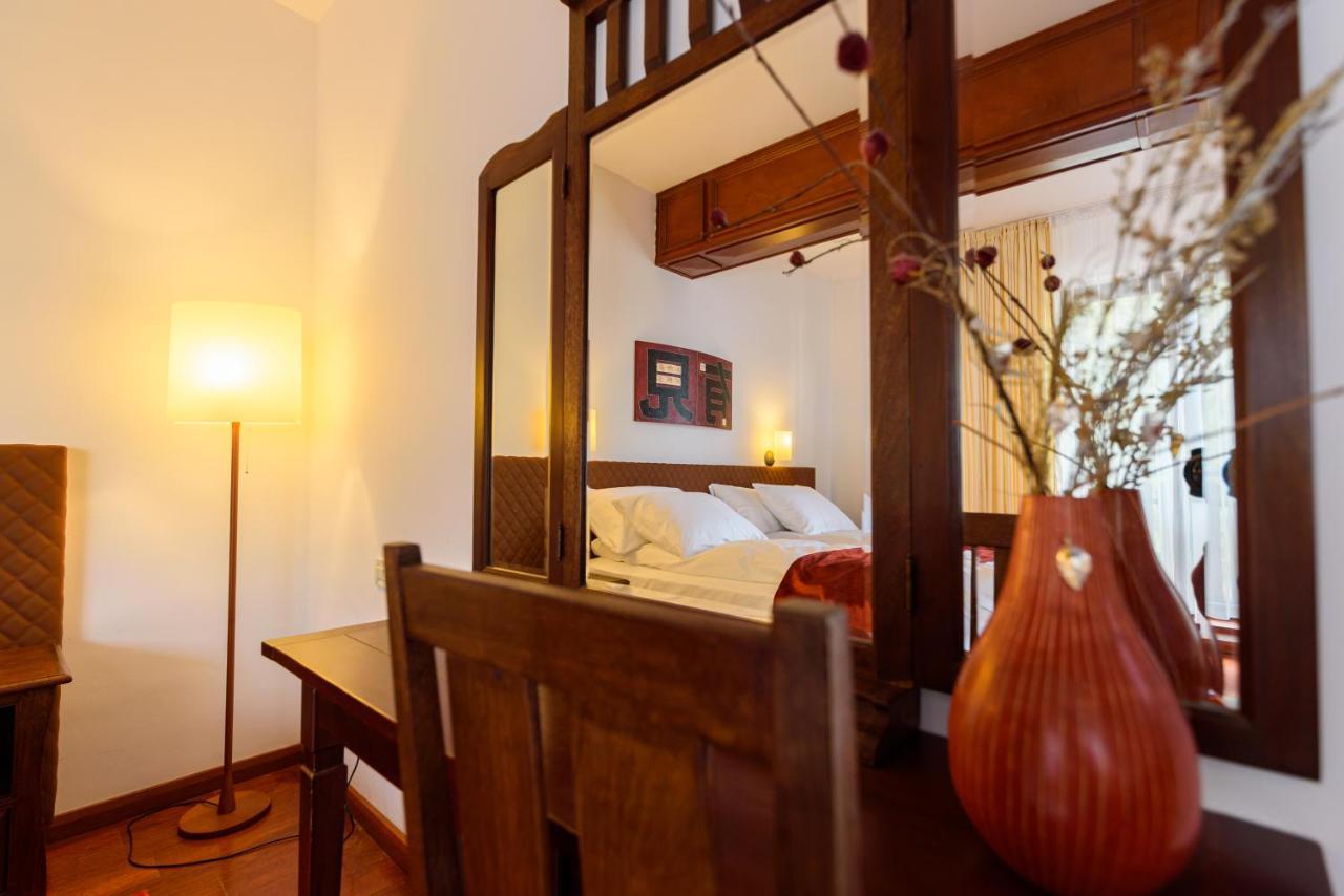 Boutique Hotel Casa Emil Пояна-Брашов Экстерьер фото
