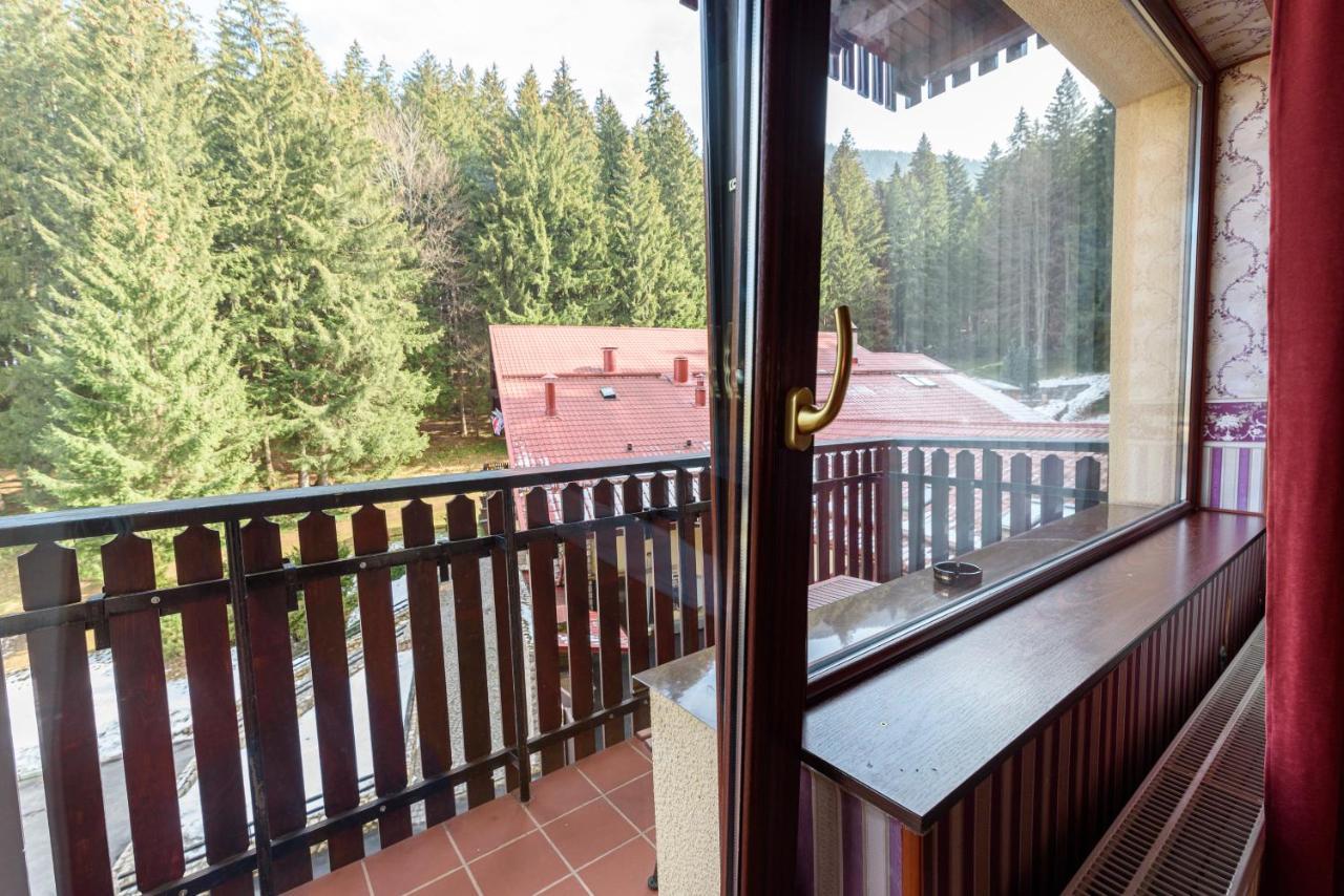 Boutique Hotel Casa Emil Пояна-Брашов Экстерьер фото